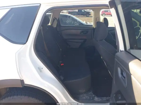 5N1BT3AB1RC683366 2024 NISSAN ROGUE - Image 8