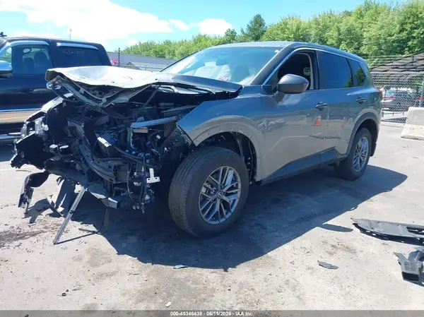 5N1BT3AB1RC745977 2024 NISSAN ROGUE - Image 2
