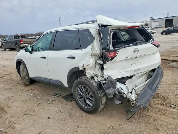 5N1BT3AB2NC710388 2022 NISSAN ROGUE - Image 2