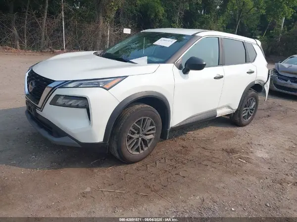 5N1BT3AB2PC683583 2023 NISSAN ROGUE - Image 2