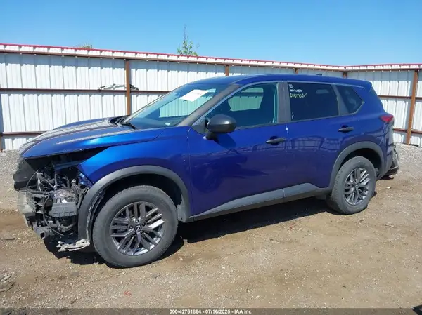 5N1BT3AB2PC820795 2023 NISSAN ROGUE - Image 2