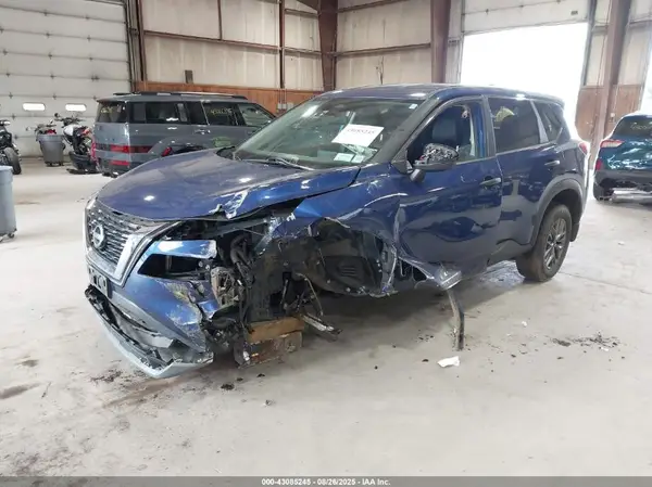 5N1BT3AB2PC826449 2023 NISSAN ROGUE - Image 2