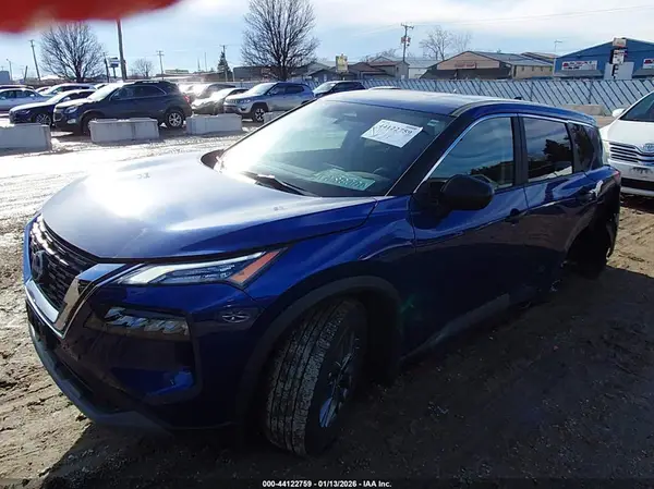 5N1BT3AB2PC910318 2023 NISSAN ROGUE - Image 2