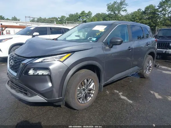 5N1BT3AB2PC915602 2023 NISSAN ROGUE - Image 2