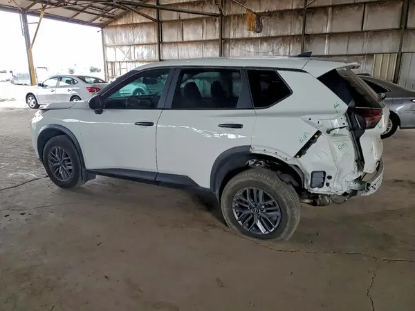 5N1BT3AB2PC933999 2023 NISSAN ROGUE - Image 2