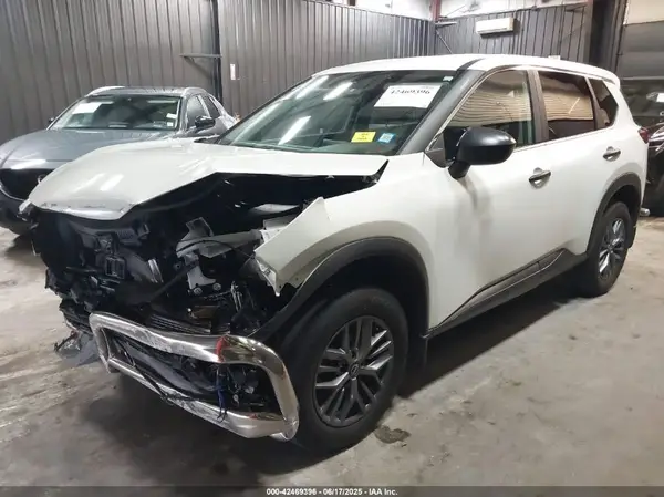 5N1BT3AB2PC939334 2023 NISSAN ROGUE - Image 2