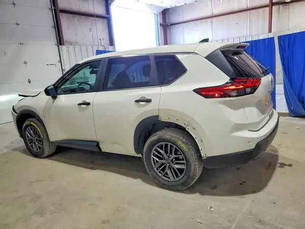 5N1BT3AB2RC670738 2024 NISSAN ROGUE - Image 2