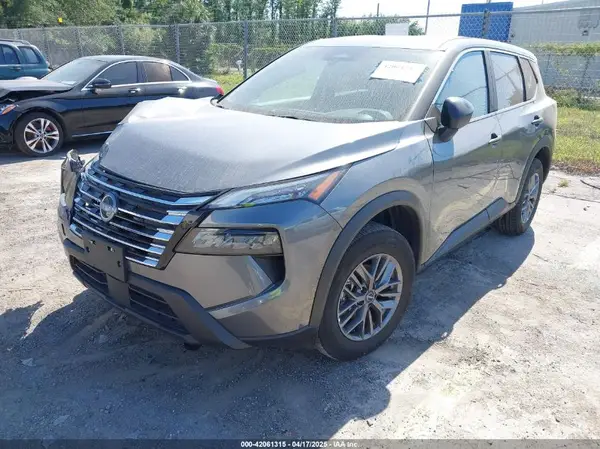 5N1BT3AB2RC723079 2024 NISSAN ROGUE - Image 2
