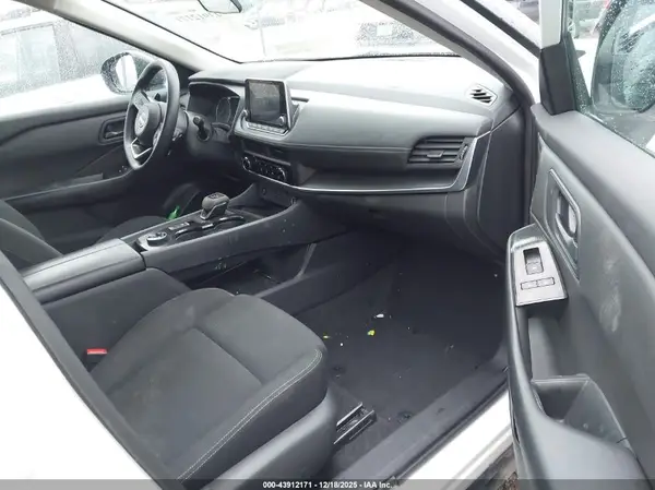 5N1BT3AB2RC732168 2024 NISSAN ROGUE - Image 1