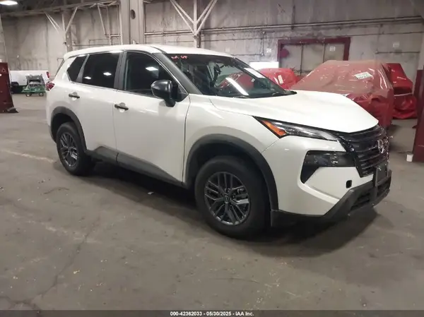 5N1BT3AB2RC732834 2024 NISSAN ROGUE - Image 1