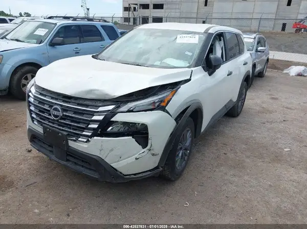 5N1BT3AB2SC791632 2025 NISSAN ROGUE - Image 2