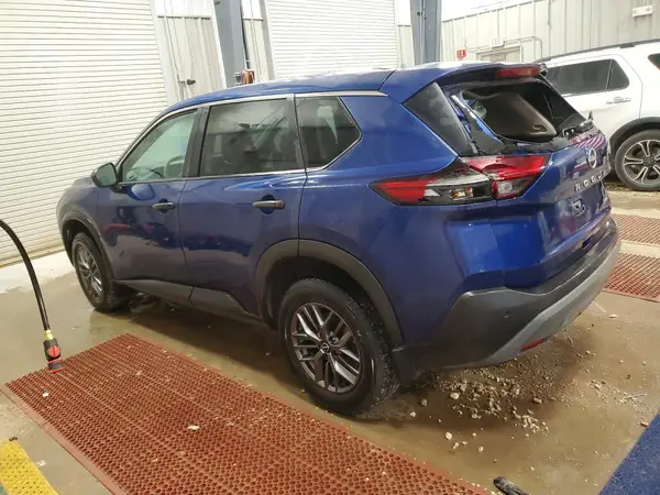 5N1BT3AB3NC708682 2022 NISSAN ROGUE - Image 2