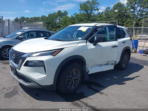 5N1BT3AB3PC758016 2023 NISSAN ROGUE - Image 2