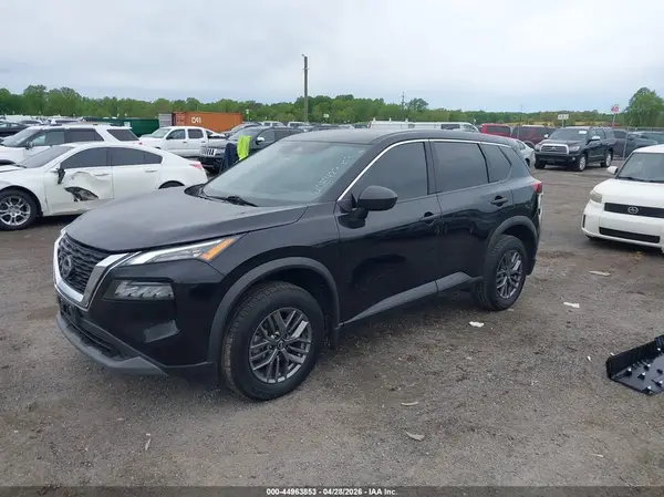 5N1BT3AB3PC812205 2023 NISSAN ROGUE - Image 2