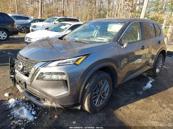 5N1BT3AB3PC817209 2023 NISSAN ROGUE - Image 2