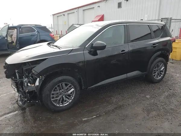 5N1BT3AB3PC821082 2023 NISSAN ROGUE - Image 2