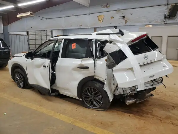5N1BT3AB3PC888782 2023 NISSAN ROGUE - Image 2