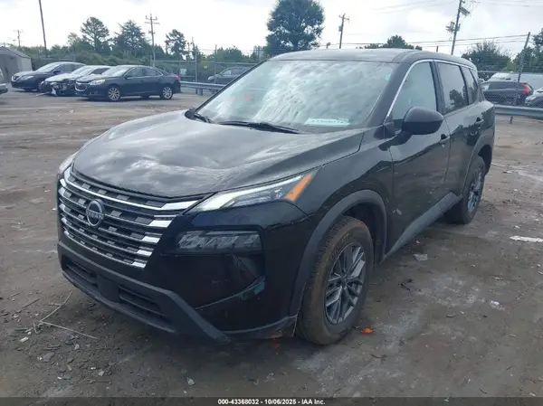 5N1BT3AB3RC676595 2024 NISSAN ROGUE - Image 2