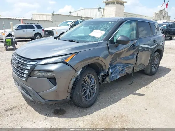 5N1BT3AB3RC694806 2024 NISSAN ROGUE - Image 2
