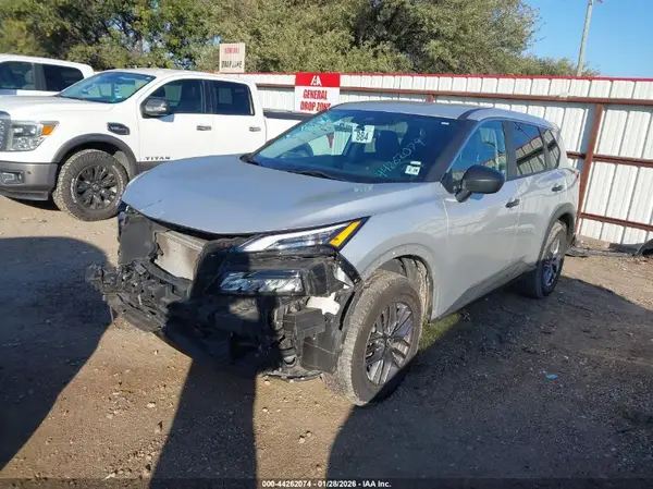 5N1BT3AB3RC700443 2024 NISSAN ROGUE - Image 2