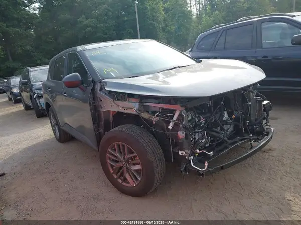 5N1BT3AB3SC768845 2025 NISSAN ROGUE - Image 1