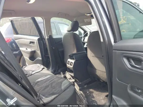 5N1BT3AB3SC768845 2025 NISSAN ROGUE - Image 8