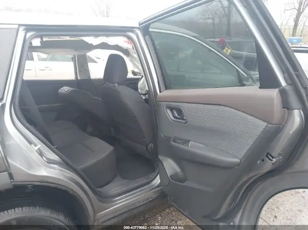 5N1BT3AB4PC745565 2023 NISSAN ROGUE - Image 8