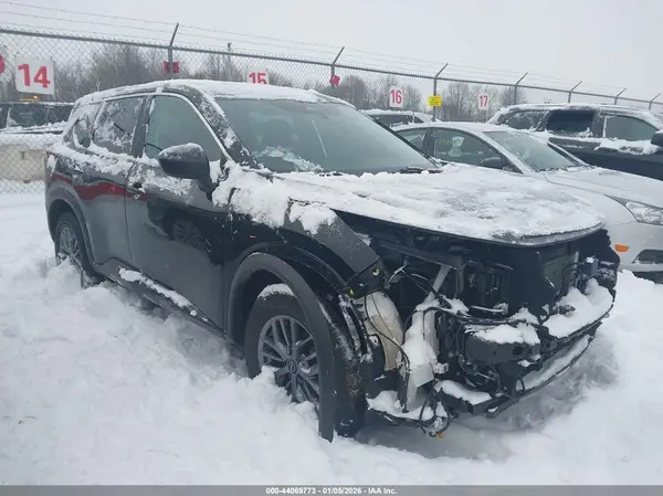 5N1BT3AB4PC788545 2023 NISSAN ROGUE - Image 1