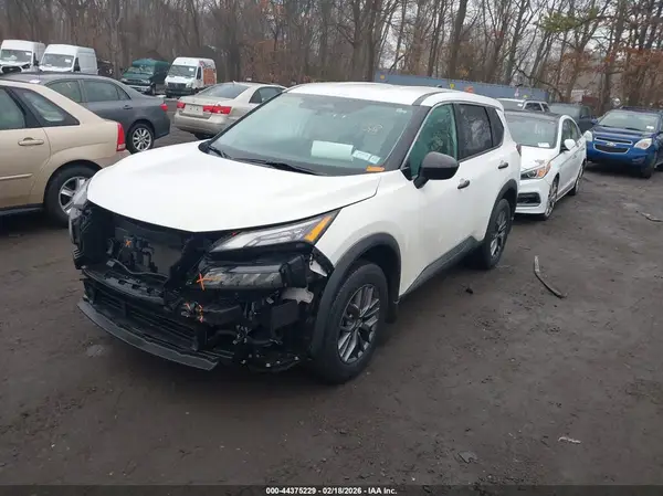 5N1BT3AB4PC821804 2023 NISSAN ROGUE - Image 2