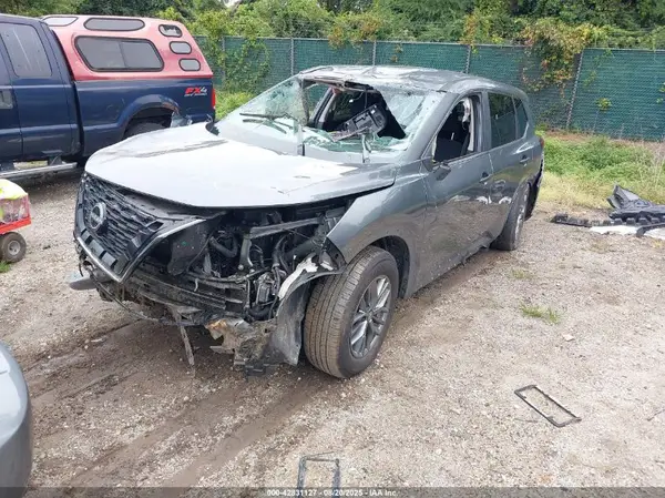5N1BT3AB4PC844452 2023 NISSAN ROGUE - Image 2