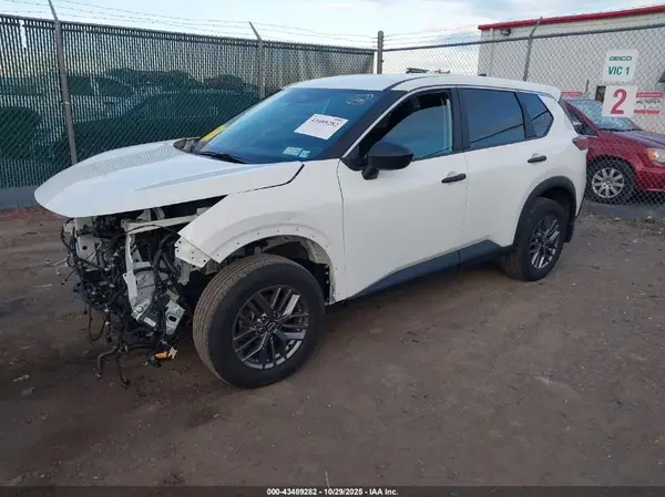 5N1BT3AB4PC887740 2023 NISSAN ROGUE - Image 2