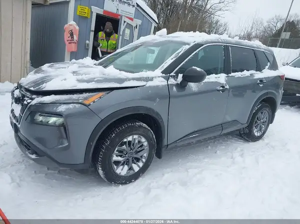 5N1BT3AB4PC918534 2023 NISSAN ROGUE - Image 2