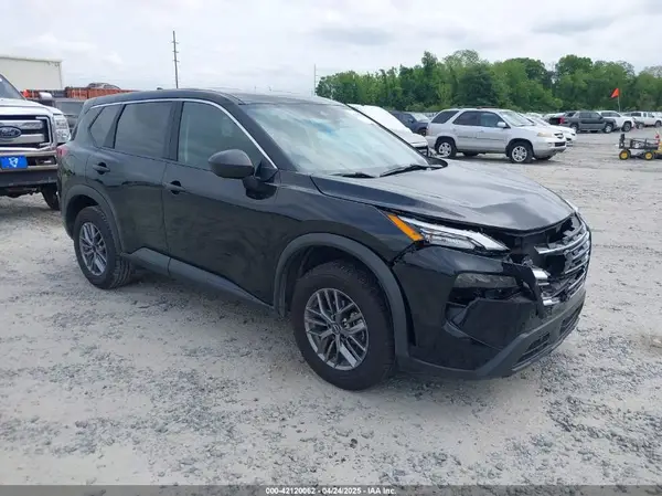 5N1BT3AB4RC682325 2024 NISSAN ROGUE - Image 1