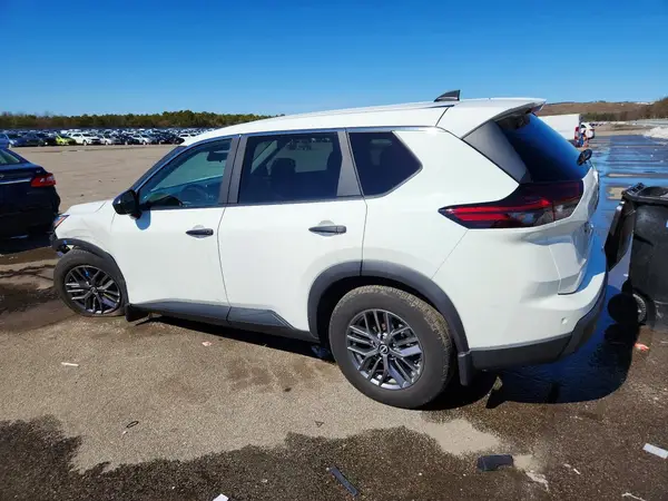 5N1BT3AB4RC689856 2024 NISSAN ROGUE - Image 2