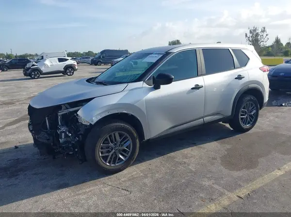 5N1BT3AB4RC746458 2024 NISSAN ROGUE - Image 2