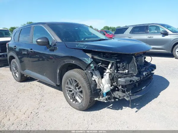 5N1BT3AB5PC782026 2023 NISSAN ROGUE - Image 1