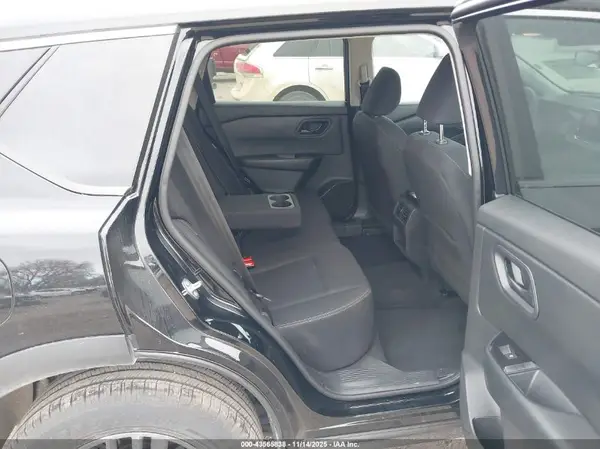 5N1BT3AB5RC683757 2024 NISSAN ROGUE - Image 8