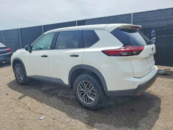 5N1BT3AB5RC695732 2024 NISSAN ROGUE - Image 2