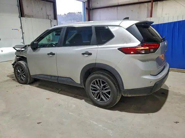 5N1BT3AB5RC696847 2024 NISSAN ROGUE - Image 2