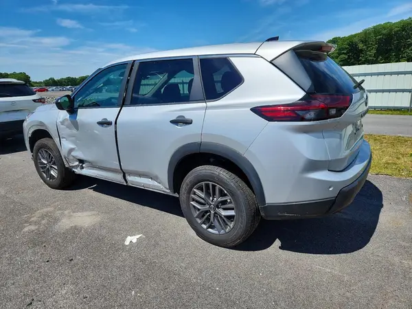 5N1BT3AB5RC700234 2024 NISSAN ROGUE - Image 2