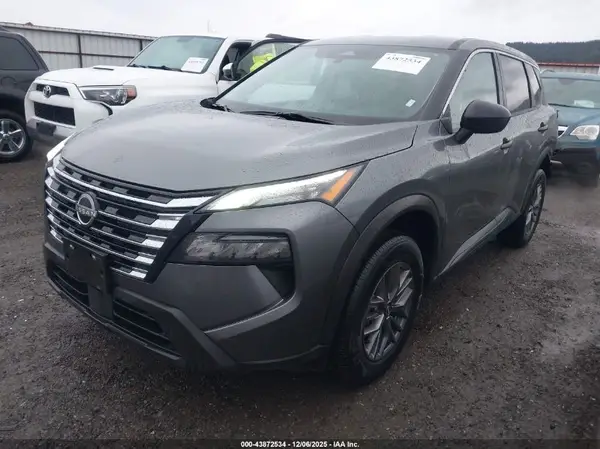 5N1BT3AB5RC709256 2024 NISSAN ROGUE - Image 2