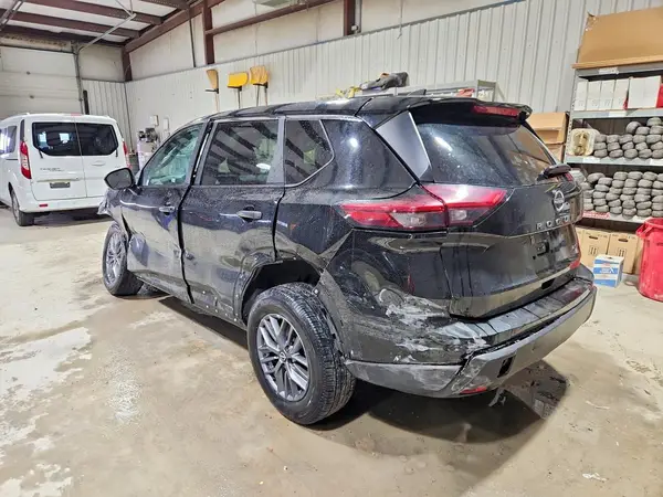 5N1BT3AB5RC711735 2024 NISSAN ROGUE - Image 2