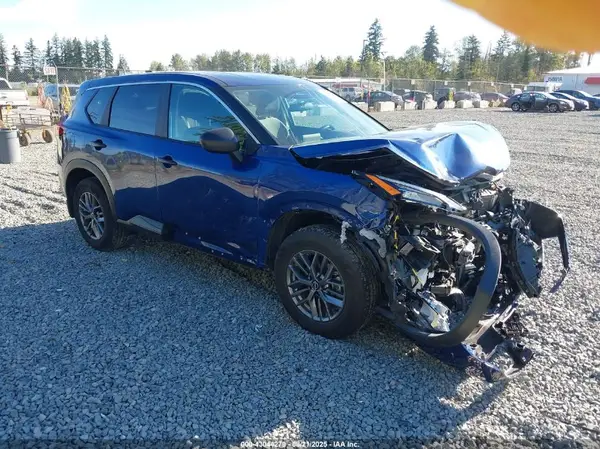 5N1BT3AB6NC708188 2022 NISSAN ROGUE - Image 1