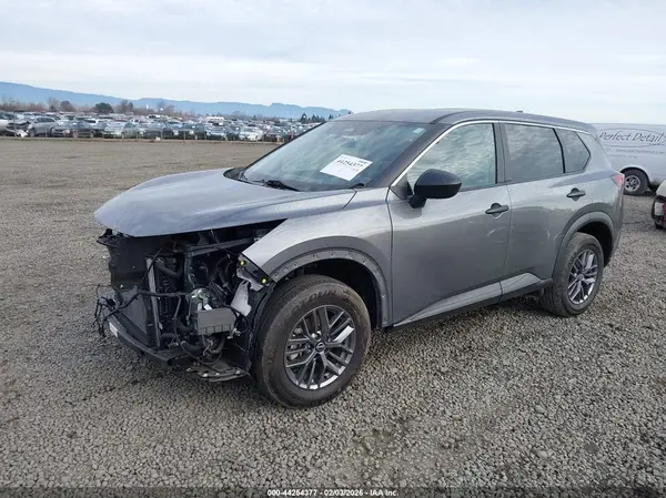 5N1BT3AB6PC852598 2023 NISSAN ROGUE - Image 2