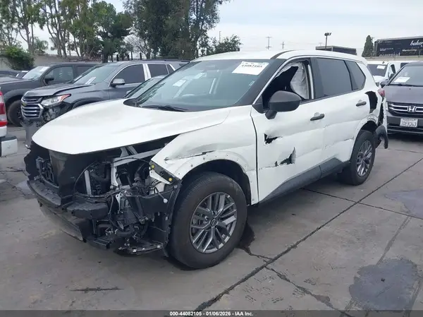 5N1BT3AB6PC891966 2023 NISSAN ROGUE - Image 2