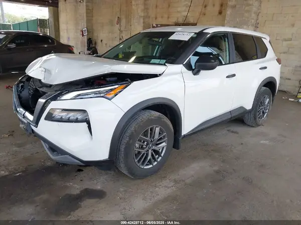 5N1BT3AB6PC940812 2023 NISSAN ROGUE - Image 2