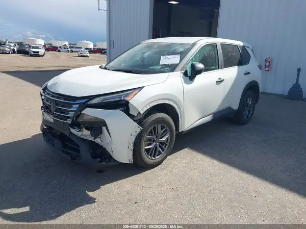 5N1BT3AB6RC683556 2024 NISSAN ROGUE - Image 2