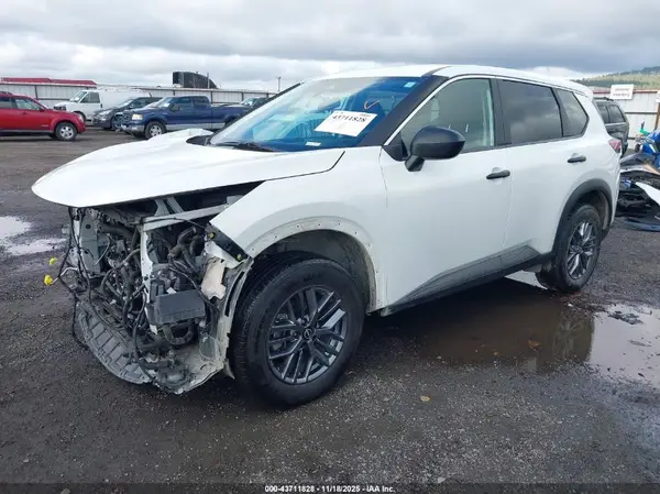 5N1BT3AB6RC702705 2024 NISSAN ROGUE - Image 2