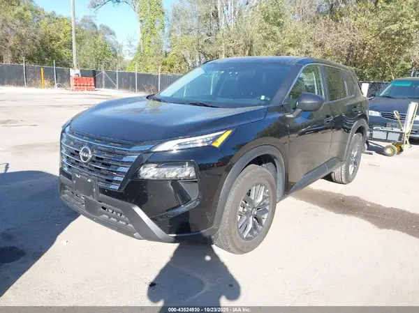 5N1BT3AB6RC720329 2024 NISSAN ROGUE - Image 2