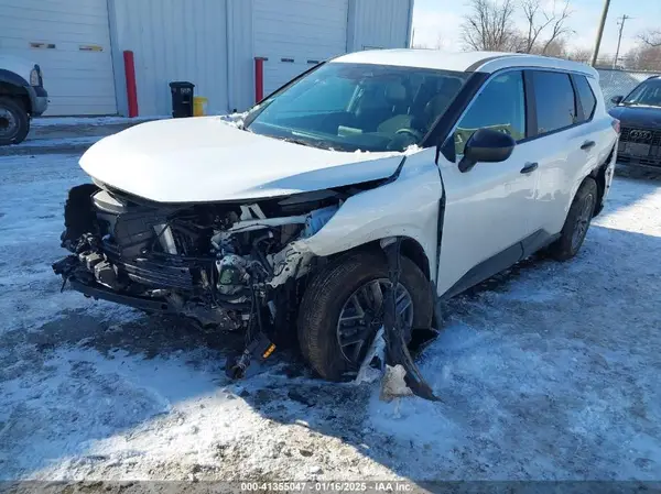 5N1BT3AB6RC727491 2024 NISSAN ROGUE - Image 2